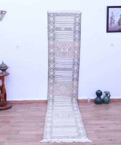 Изысканный марокканский шерстяной ковёр — килим-тифлет 70x356 см — элегантность ручной работы