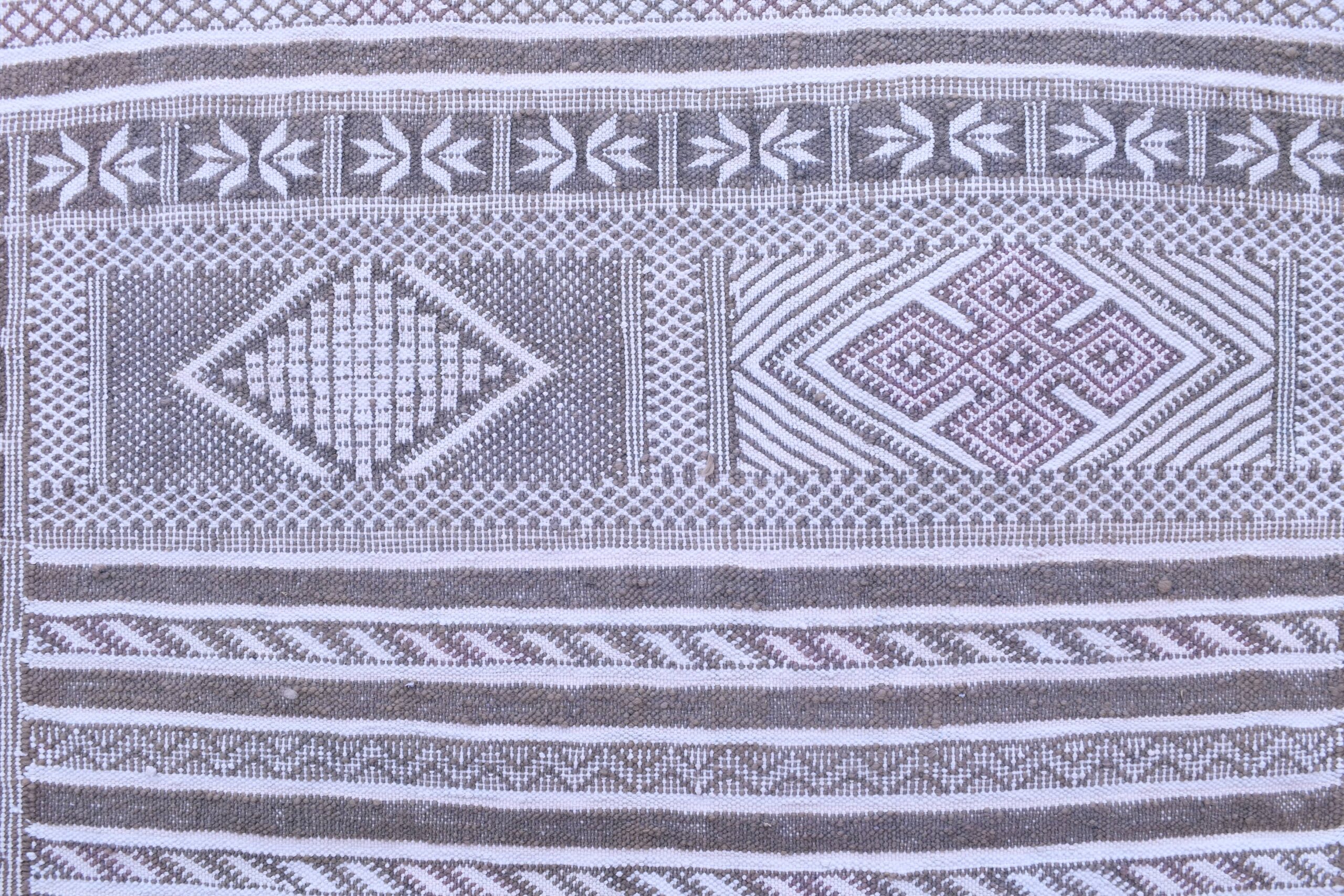 Handmade Moroccan Tiflet Kilim Rug - Wool, 90 x 137 cm, Geometric Design — изображение 3