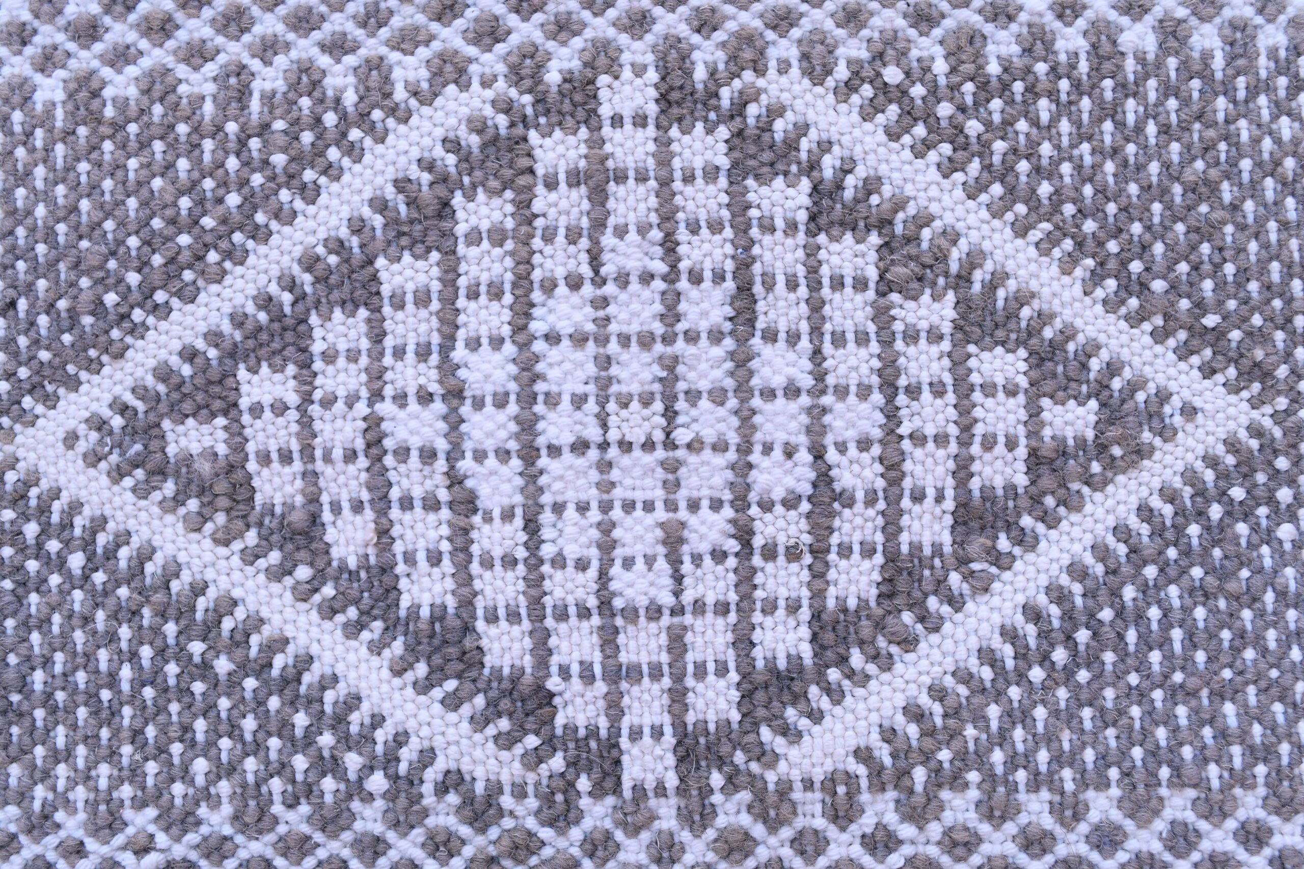 Handmade Moroccan Tiflet Kilim Rug - Wool, 90 x 137 cm, Geometric Design — изображение 10