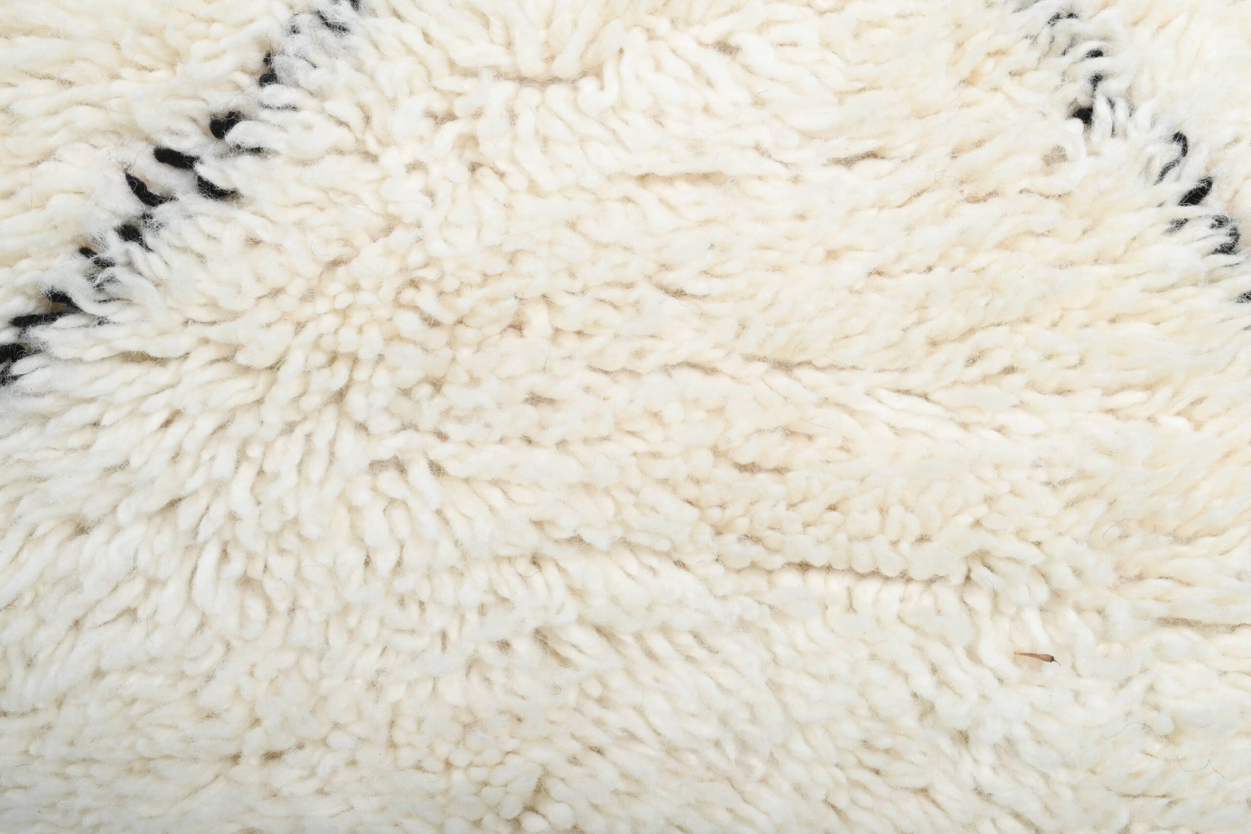 Moroccan Rug Handmade Wool 2x4 - Ivory Cream Black Minimalist Boho Area Rug for Bedroom Entryway Beni Ourain - الصورة 4