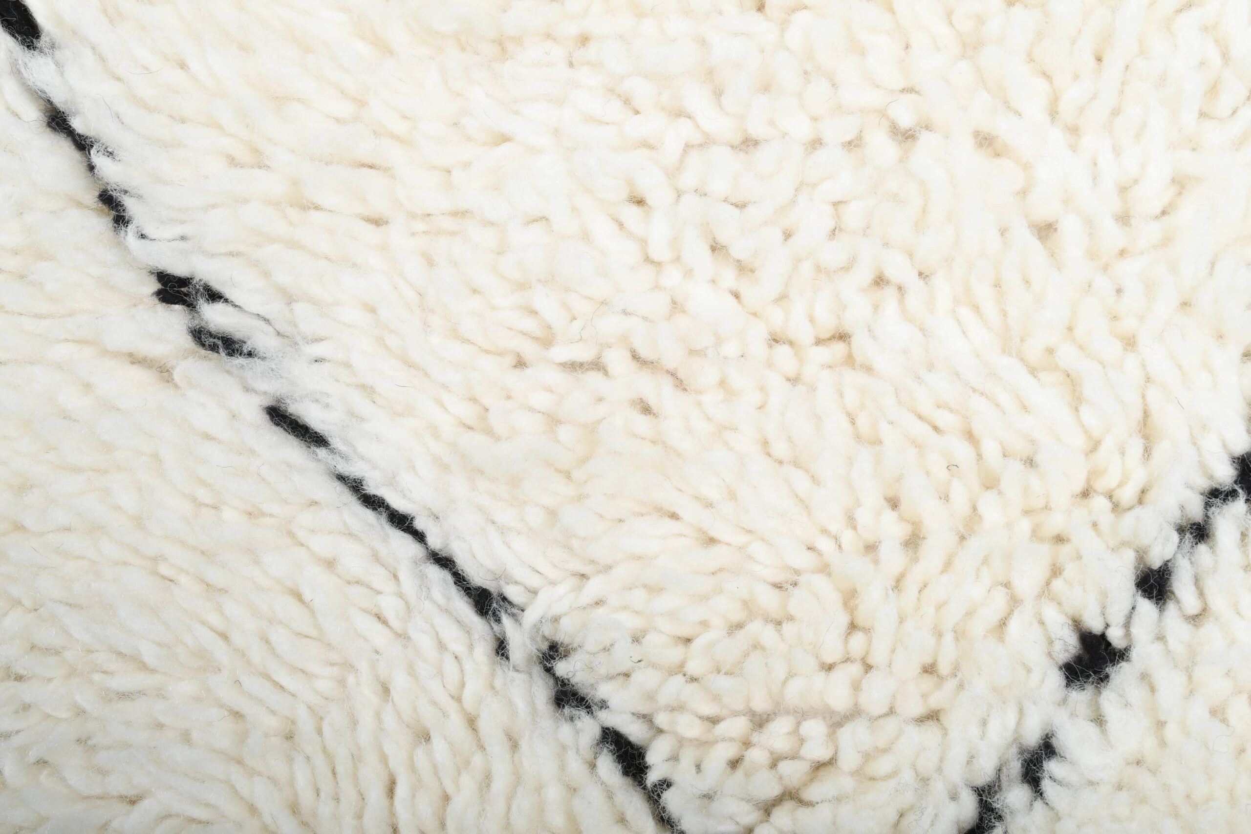 Moroccan Rug Handmade Wool 2x4 - Ivory Cream Black Minimalist Boho Area Rug for Bedroom Entryway Beni Ourain - الصورة 5