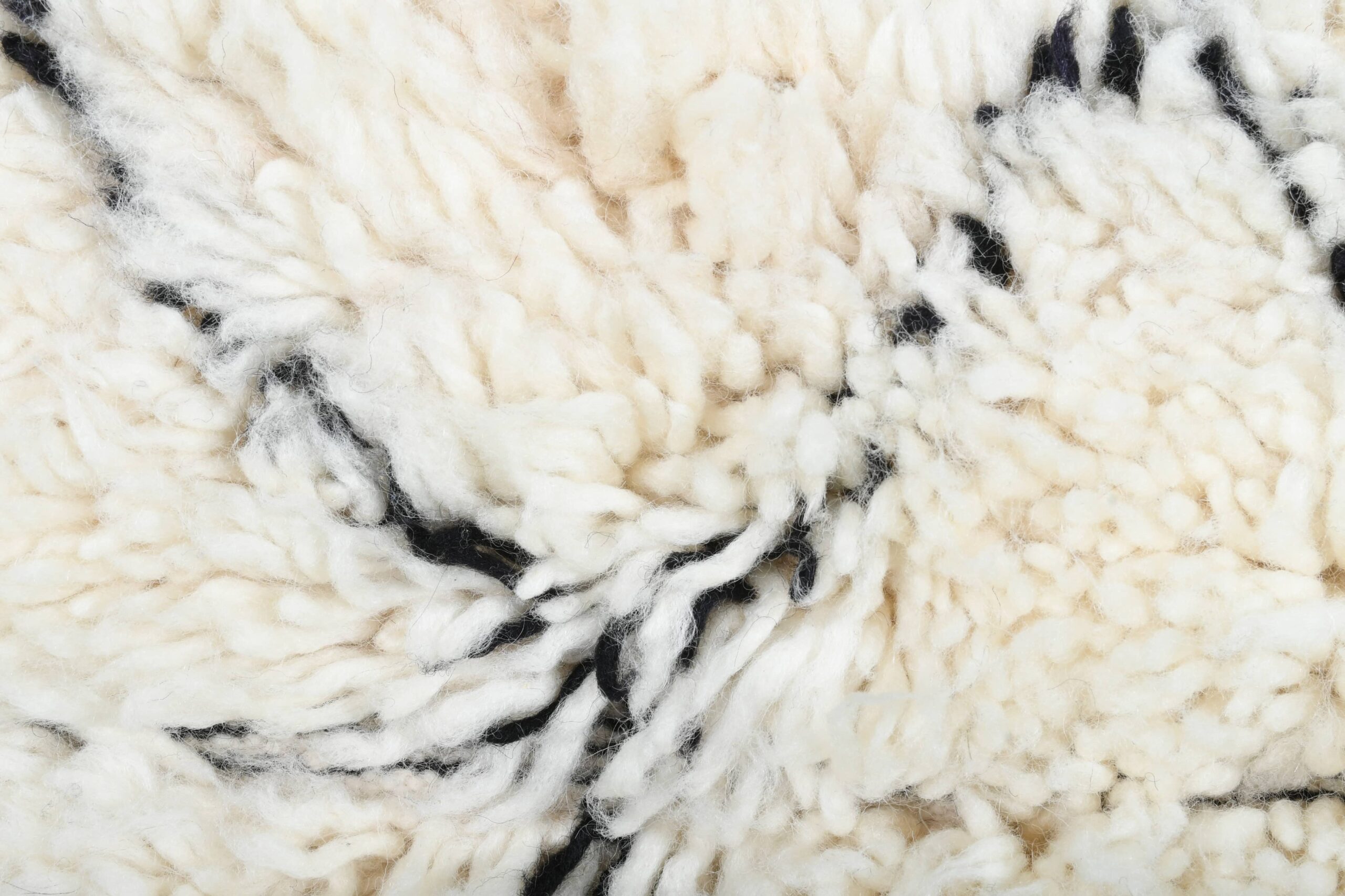 Moroccan Rug Handmade Wool 2x4 - Ivory Black Minimalist Boho Area Rug for Bedroom or Entryway Beni Ourain - الصورة 9