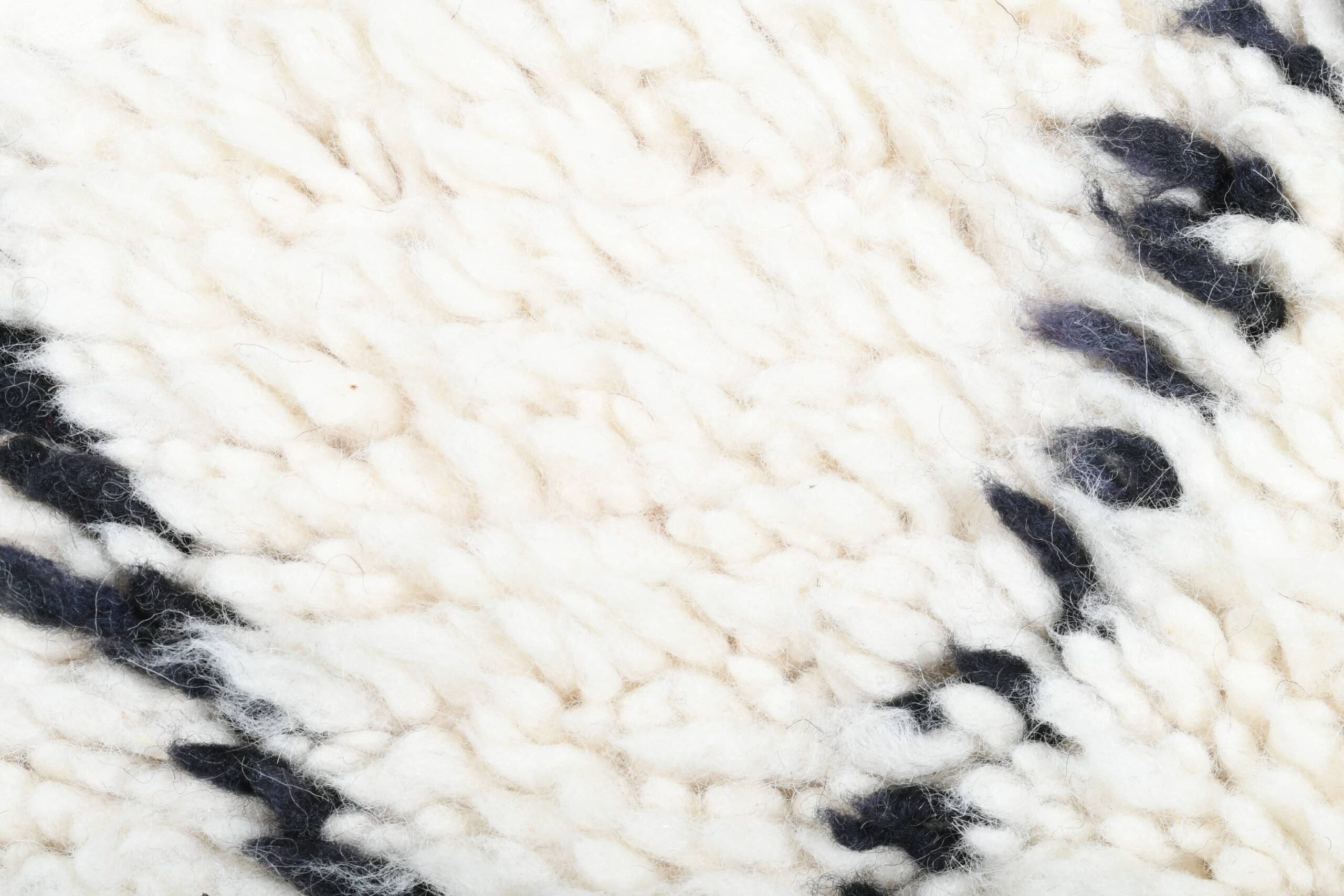 Moroccan Rug Handmade Wool 2x4 - Ivory Black Minimalist Boho Area Rug for Bedroom Entryway Beni Ourain - Imagen 7