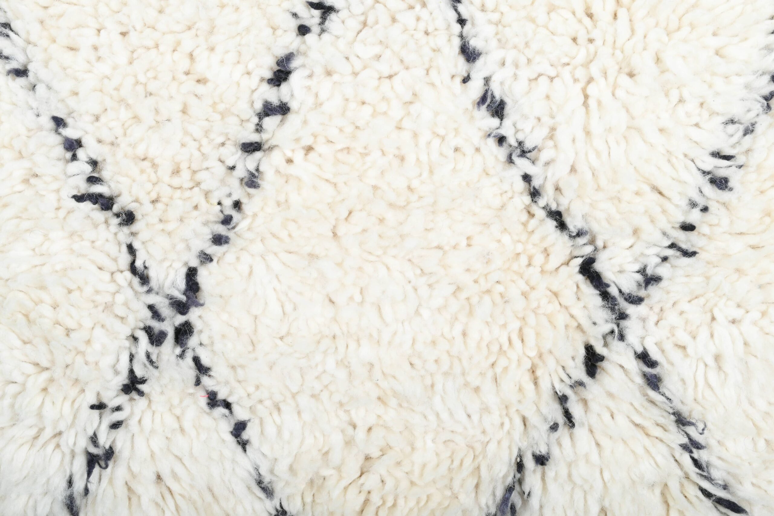 Moroccan Rug Handmade Wool 2x4 - Ivory Black Diamond Minimalist Boho Area Rug for Bedroom or Entryway Beni Ourain - الصورة 3