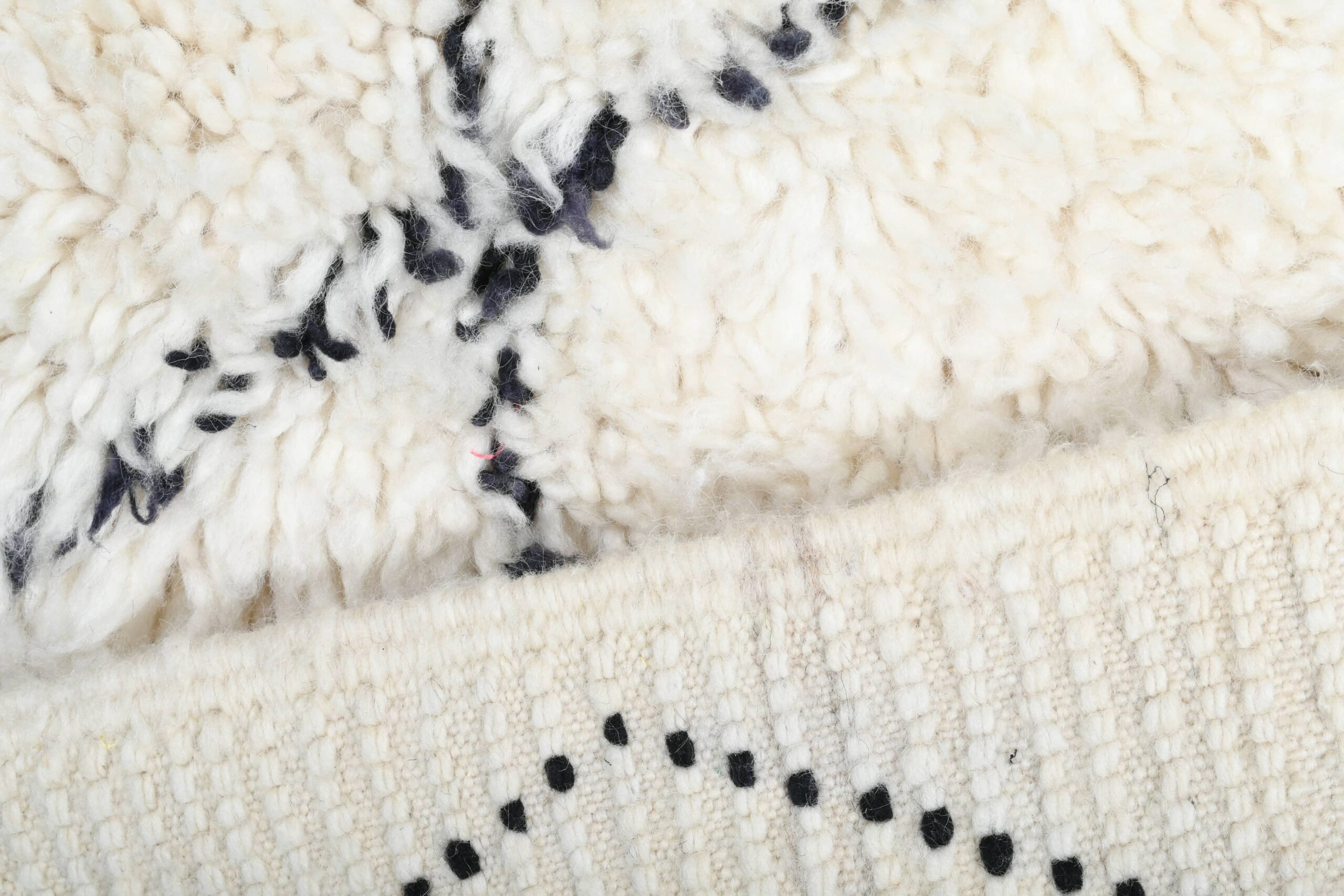 Moroccan Rug Handmade Wool 2x4 - Ivory Black Diamond Minimalist Boho Area Rug for Bedroom or Entryway Beni Ourain - الصورة 11