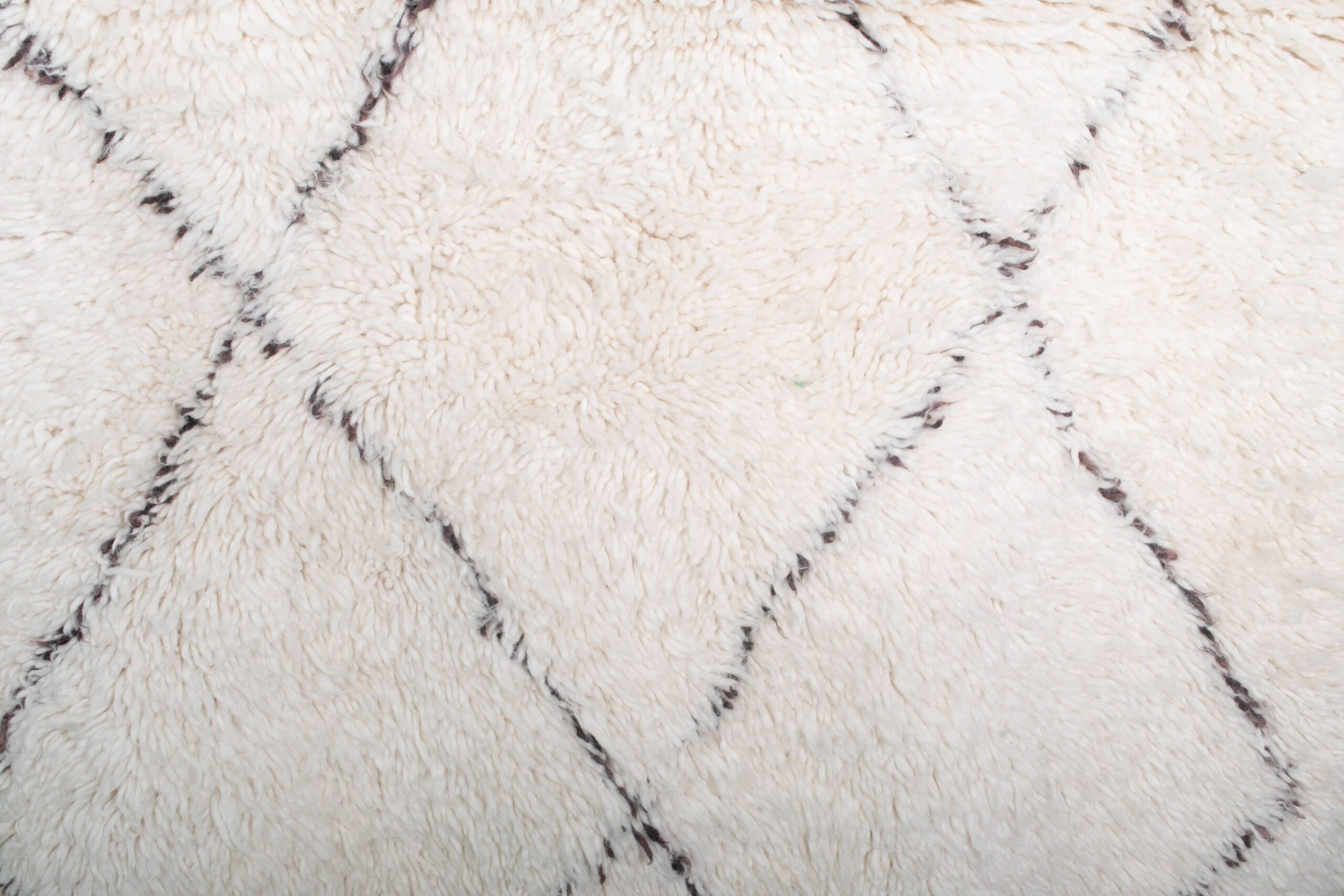 Moroccan Rug Handmade Wool 4x6 - Ivory Neutral Minimalist Boho Area Rug for Living Room Bedroom - Beni Ourain – Image 7