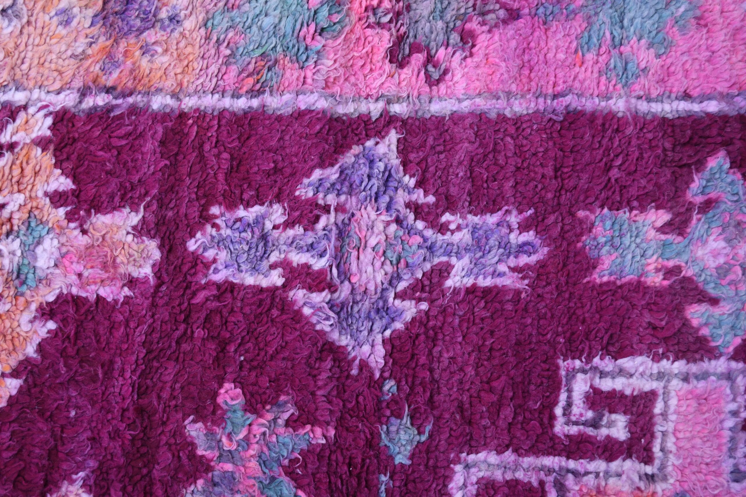 Stunning Purple Moroccan Beni Mguild Wool Rug 213x434cm - Handmade Artisan Craftsmanship - 画像7