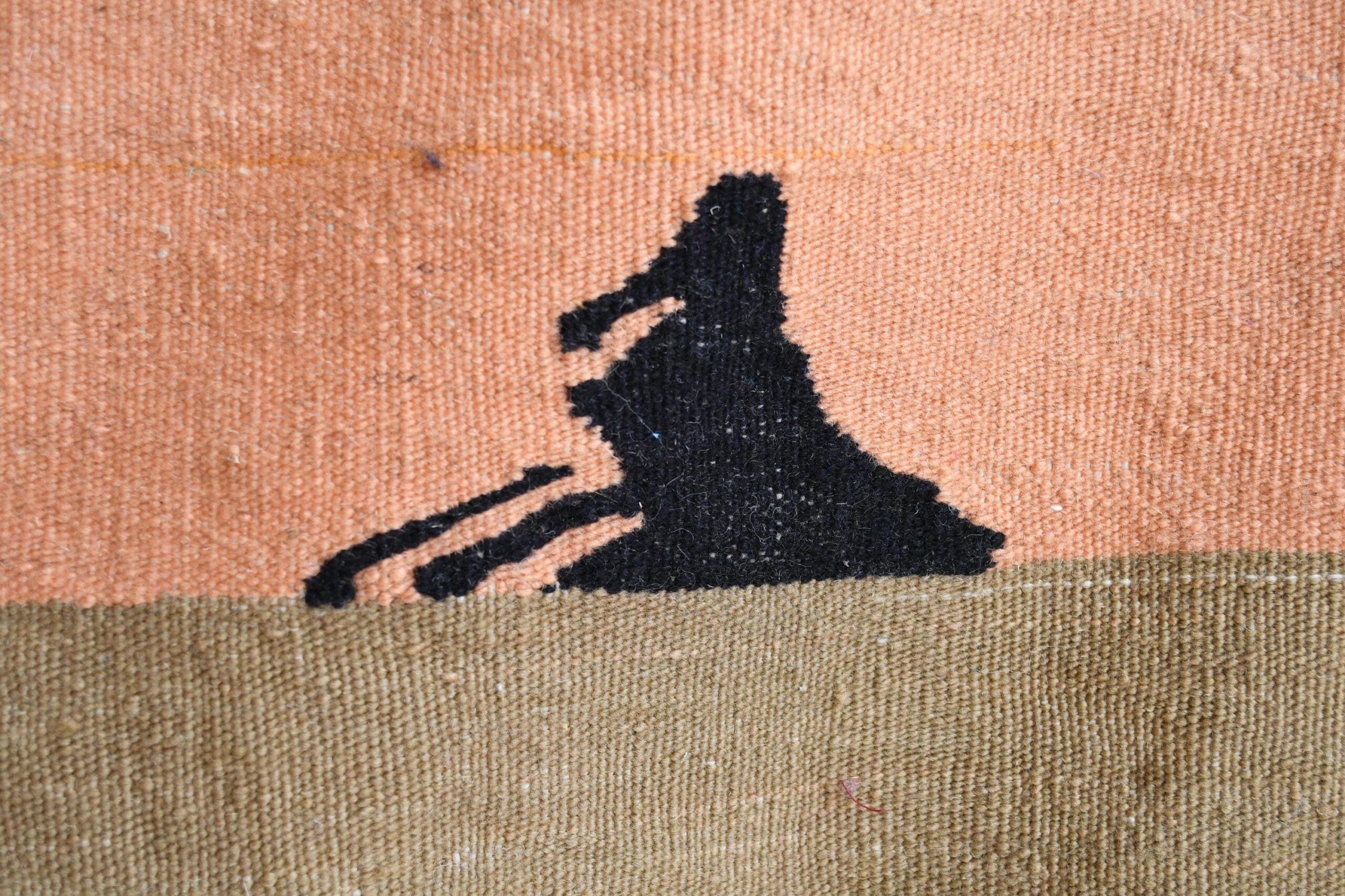 Moroccan Rug Handwoven Wool 9x5 - Neutral Modern Kilim Area Rug for Living Room, Beige Black with Pink Orange Stripes - Bild 20