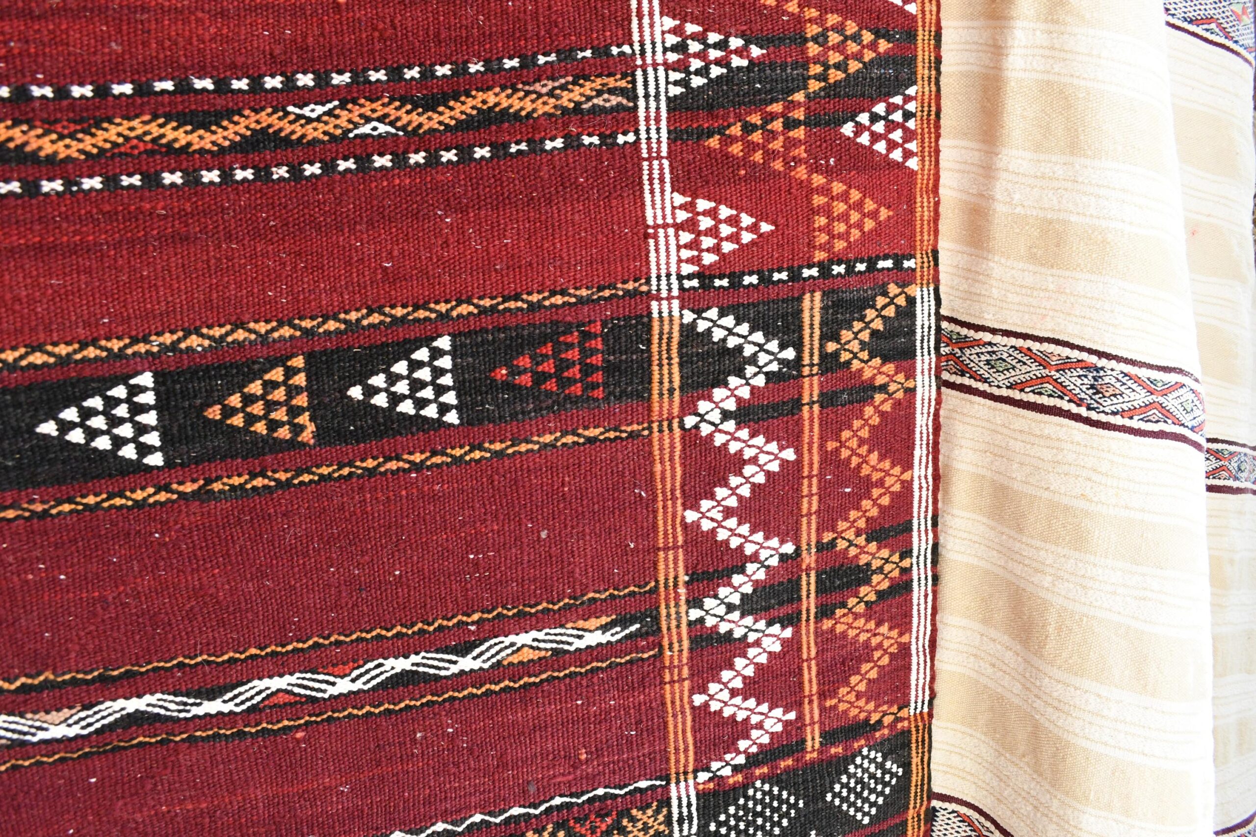 Moroccan Rug Handmade Wool 10x6 - Red Burgundy Boho Tribal Area Rug for Living Room Bedroom - Zemmour - Imagen 6