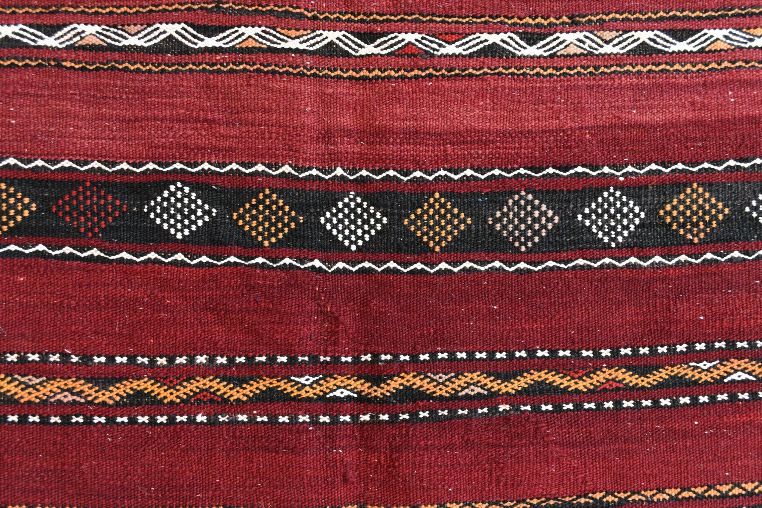 Moroccan Rug Handmade Wool 10x6 - Red Burgundy Boho Tribal Area Rug for Living Room Bedroom - Zemmour - Imagen 7