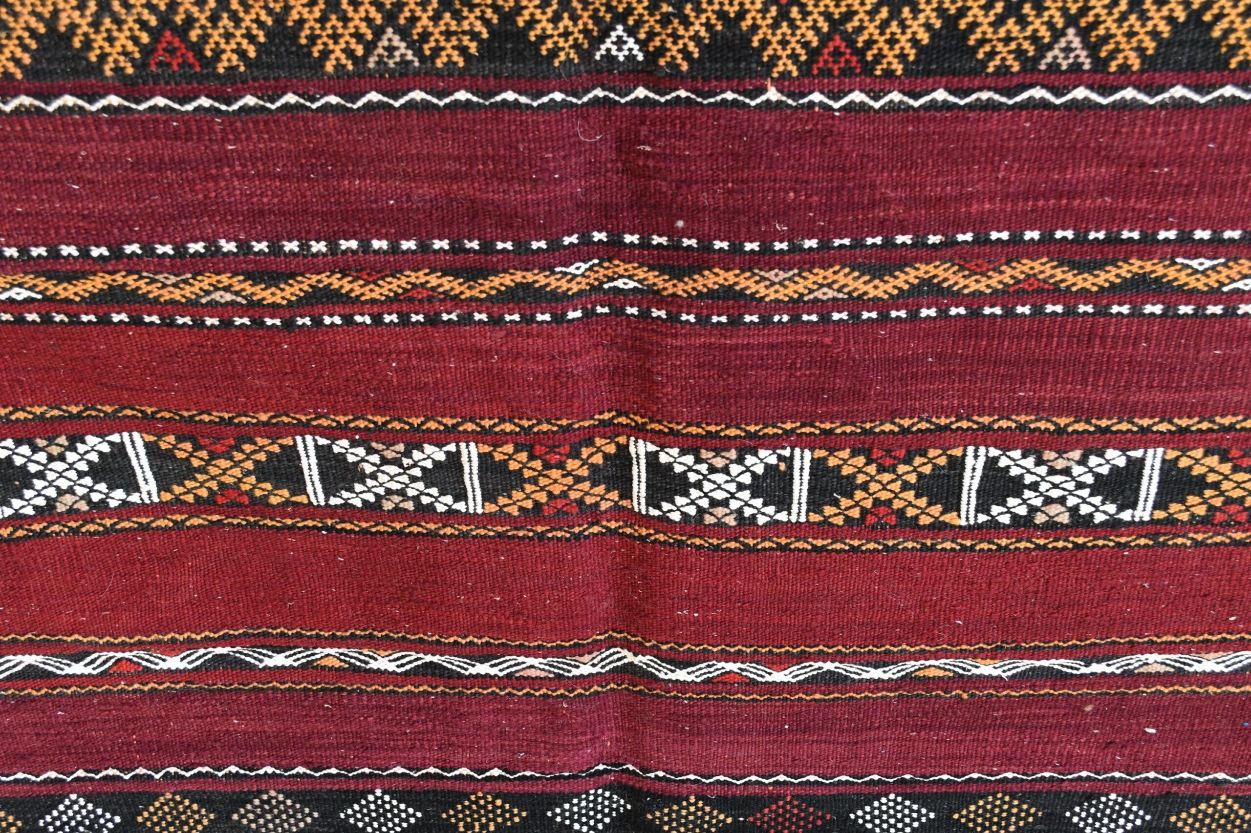 Moroccan Rug Handmade Wool 10x6 - Red Burgundy Boho Tribal Area Rug for Living Room Bedroom - Zemmour - Imagen 8